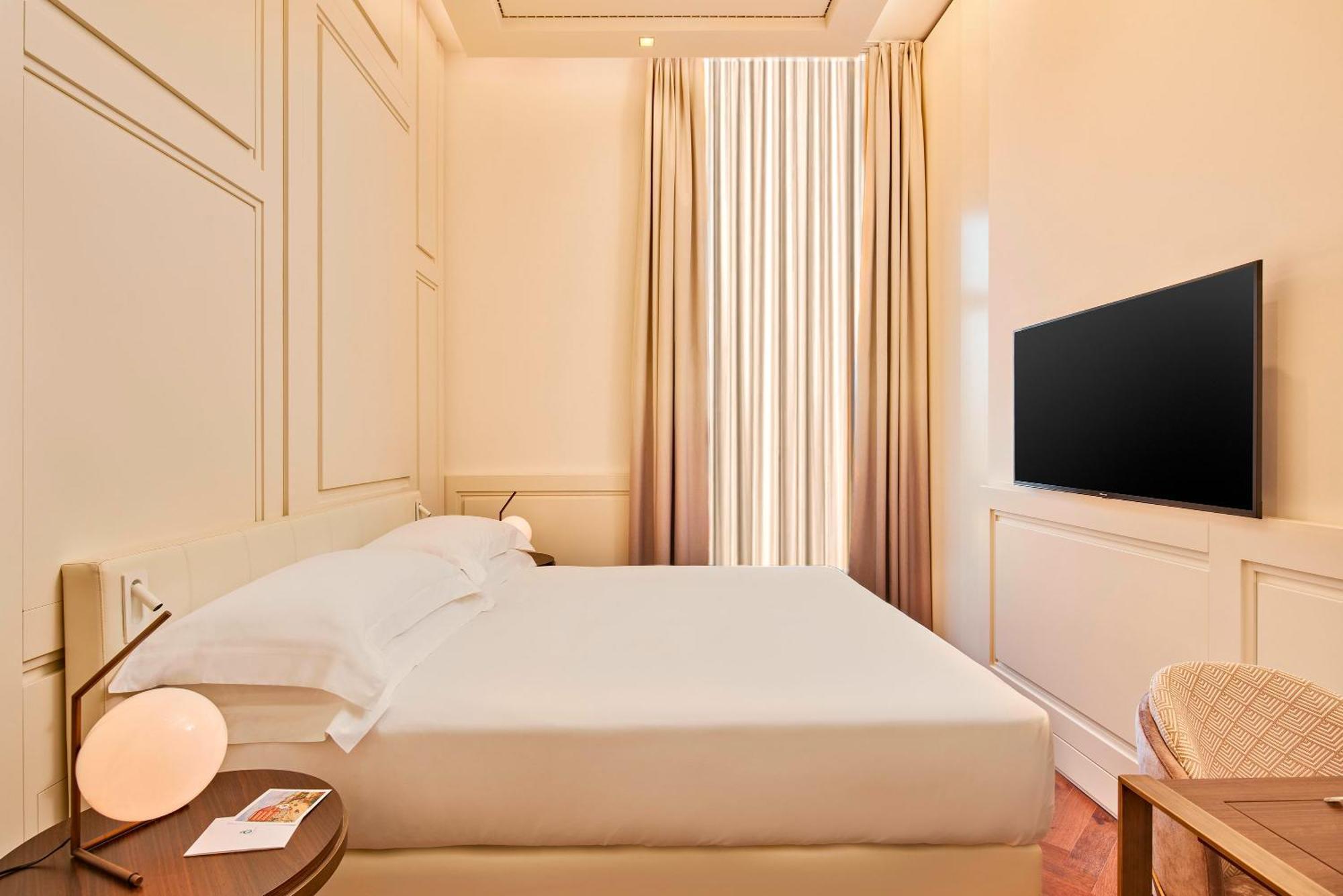 Готель De Bonart Naples, Curio Collection By Hilton Екстер'єр фото